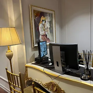 Sol Invictus Boutique Albania Ξενοδοχείο Δυρράχιο
